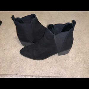 Only worn once still new